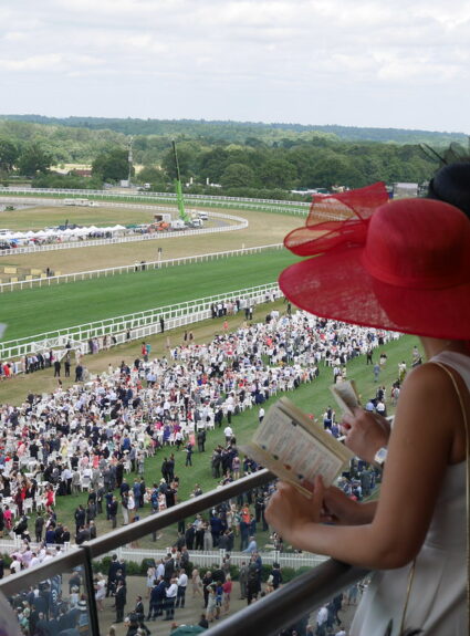 How to dress at Royal Ascot guide and rules 2021 Edition